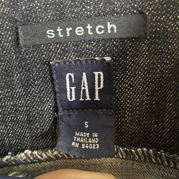 GAP Denim Jacket. Pre-Owned. - Picture 3 of 5